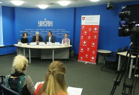 Elena Chernezhenko, Alexei Botvinov and Guillaume Scheurer