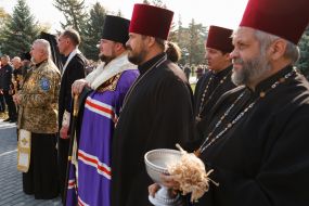 Священнослужителі