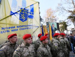 Participants of the opening of the monument