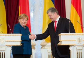 Petro Poroshenko and Angela Merkel