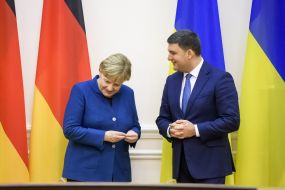 Vladimir Groisman and Angela Merkel