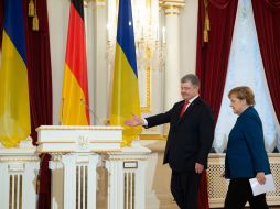 Petro Poroshenko and Angela Merkel