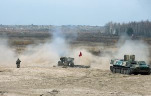 Tactical training using artillery units in combat