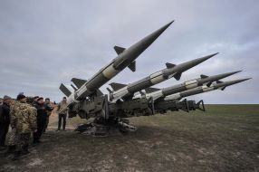 Alexander Turchinov near the anti-aircraft missile complex S-125M1