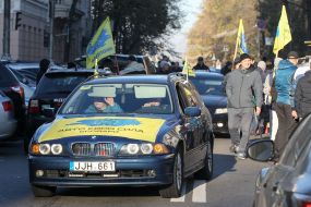 Акція власників автомобілів на єврономерах