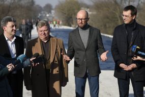 Арсений Яценюк и Владимир Омелян