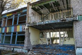 Разрушенный летний детский лагерь