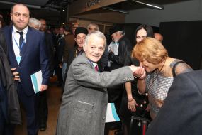 Мустафа Джемилев