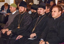 Священнослужители