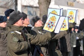 Военнослужащие