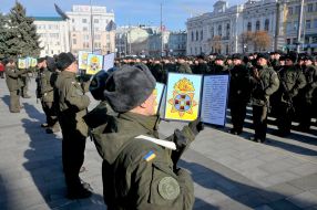 Военнослужащие