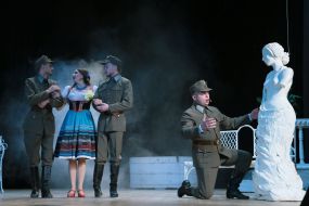 Оперетта Ярослава Барнича «Шарика»