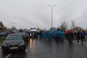 Владельцы машин с иностранной регистрацией блокируют КПП "Тиса"