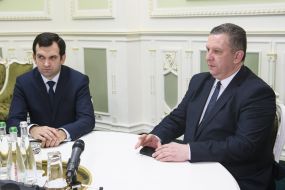 Yevgeny Kapinus and Andrei Reva