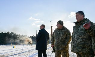 Petro Poroshenko and Stepan Poltorak