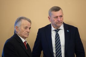 Mustafa Dzhemilev and Akhtym Chiogoz