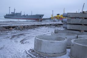 Donbass ship