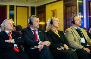 Людмила Денисова, Ахтем Чийгоз, Мустафа Джемилев и Олег Трохименко