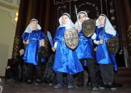 Children in Kharkiv synagogue