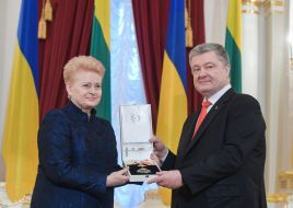 Dalia Grybauskaite and Petro Poroshenko