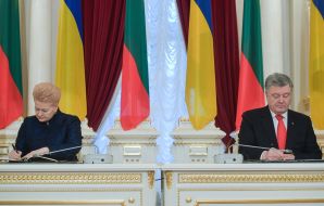 Dalia Grybauskaite and Petro Poroshenko