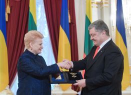 Dalia Grybauskaite and Petro Poroshenko