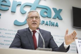 Анатолий Гриценко 