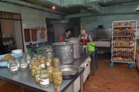 Cooks cook food for the military