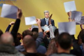 Петр Порошенко