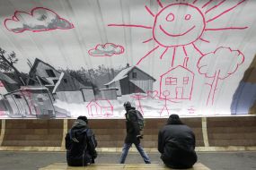 Мурал  на станции метро "Осокорки"