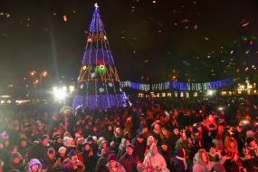 The main Christmas tree in Zaporozhye