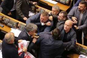 The controversy between Yuriy Berezoy and Nestor Shufrych