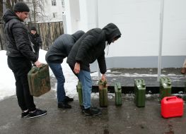 The action "Bring cans to the Ministry of Internal Affairs"