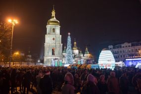 People celebrate New 2019