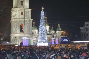 People celebrate New 2019