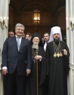 Petro Poroshenko, Patriarch Bartholomew and Metropolitan Epiphanius