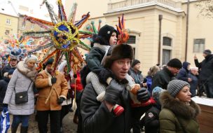 Procession stargazers in Lviv