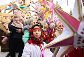 Procession stargazers in Lviv