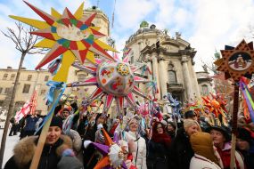 Procession stargazers in Lviv