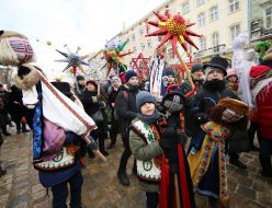 Procession stargazers in Lviv