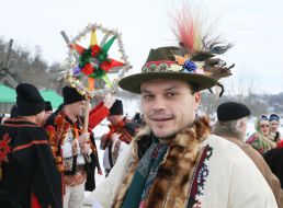 Фольклорно-этнографический праздник «От Рождества Христова до Иордана»