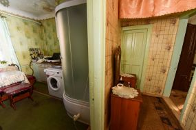Apartment in an emergency house