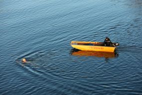 People on the banks of Dnepr