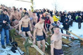 Epiphany bathing