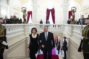 Petro Poroshenko with his wife Marina