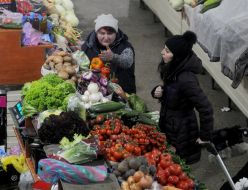 Продавець на Володимирському ринку