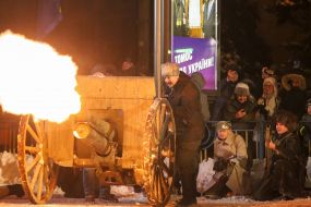 Historical reconstruction of the battle for the Arsenal plant