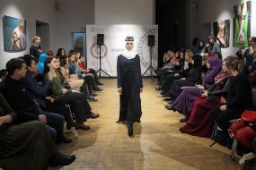 Demonstration of the Crimean Tatar clothing brand "Qara biber"