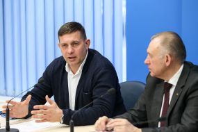 Yury Savchuk and Sergey Sidorenko