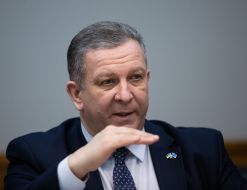 Андрей Рева